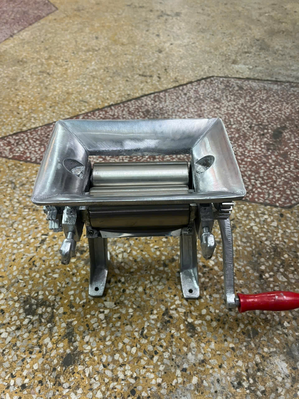 Máy cán mực du lô inox